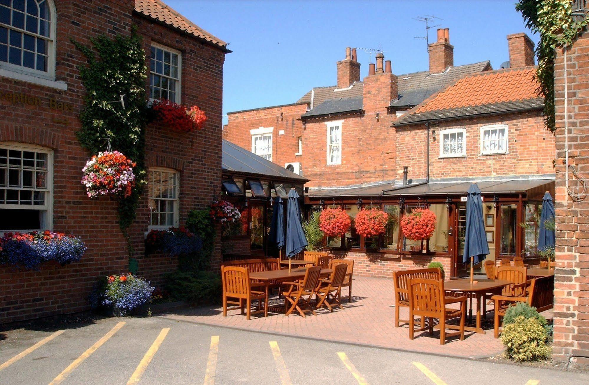 โรงแรมมิลเกต เฮาส์ Newark-on-Trent  ภายนอก รูปภาพ
